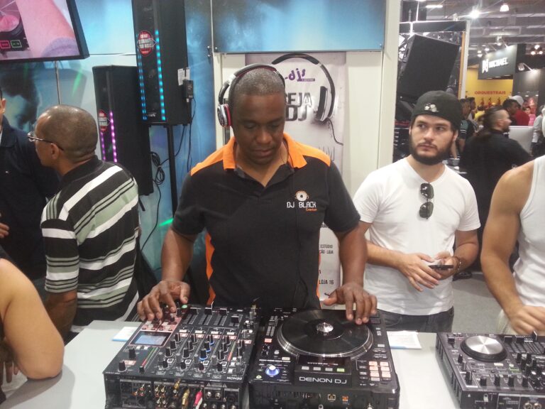 Ronaldo Américo DJ BLACK
